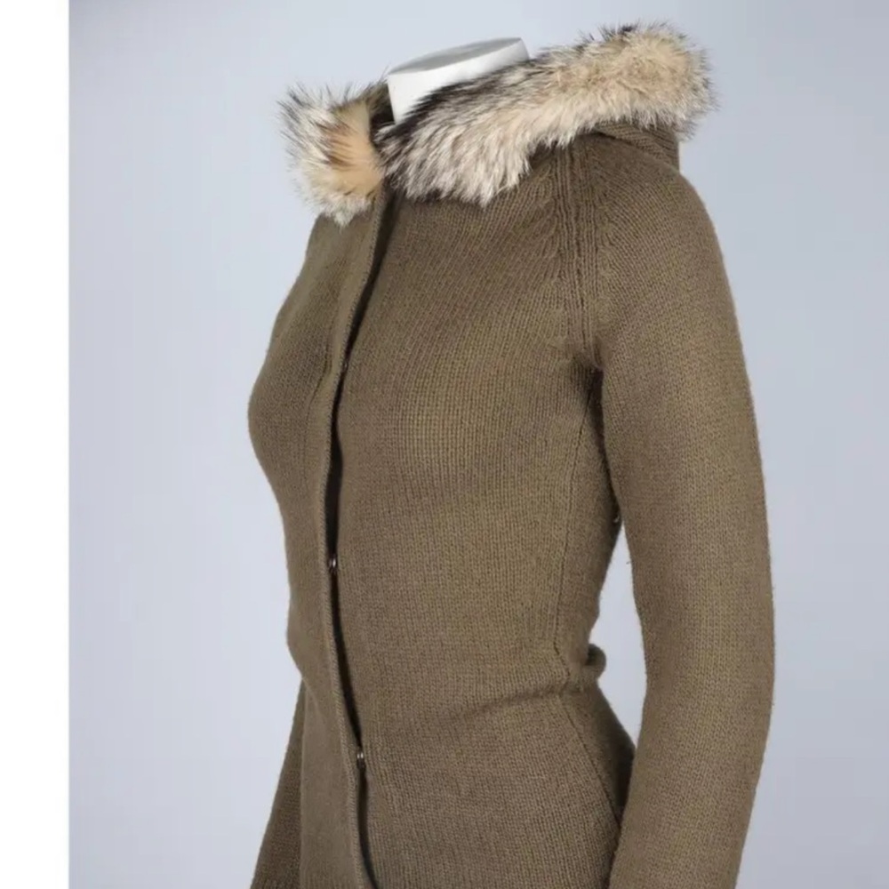 Prada cashmere and nylon hooded sweater with fur trim IT40/4